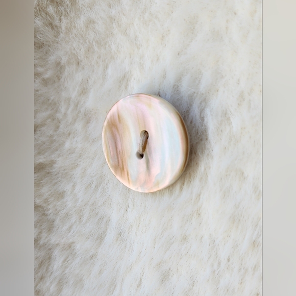 Luxurious Ivory Faux Fur Coat L - XL! - Picture 4 of 13
